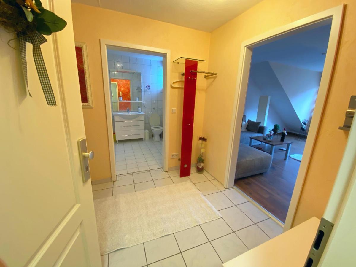 Schoene Fewo Moselblick Wlan Netflix Freizeitpark Apartment Klotten Exterior photo